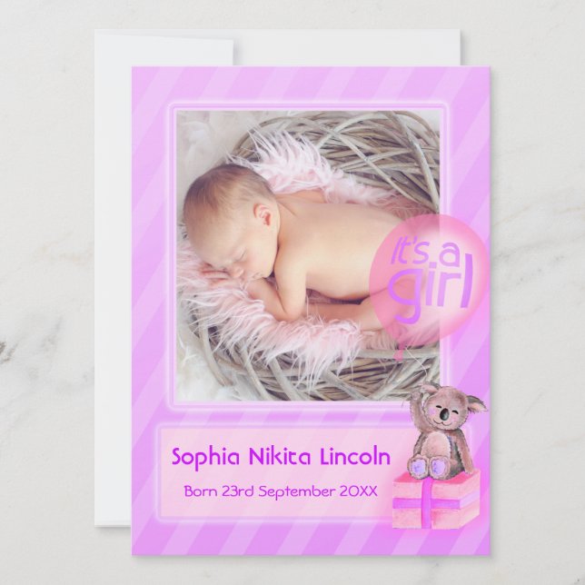 C'est une photo de fille carte de faire-part bébé  (Devant)