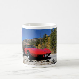 C'est une tasse de jour du Colorado Corvette