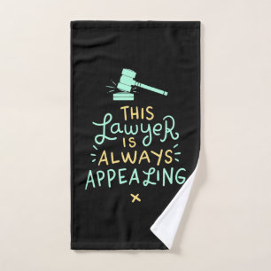 Cet Avocat Est Toujours Attirant