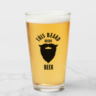 Cette barbe a besoin de bière, verre
