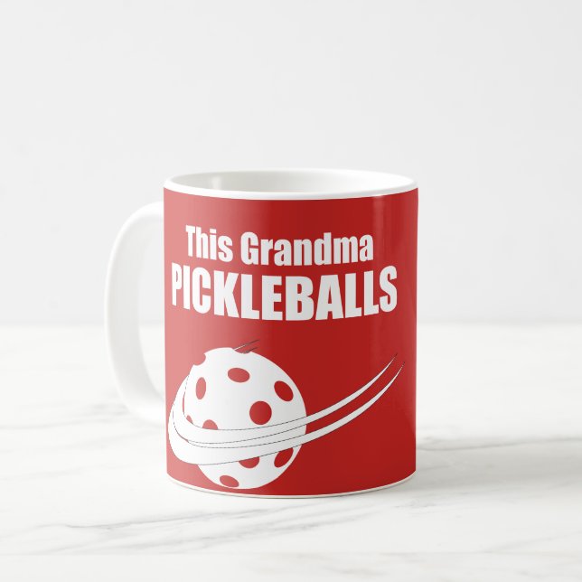 Cette tasse de Pickleballs de grand-maman (Devant gauche)