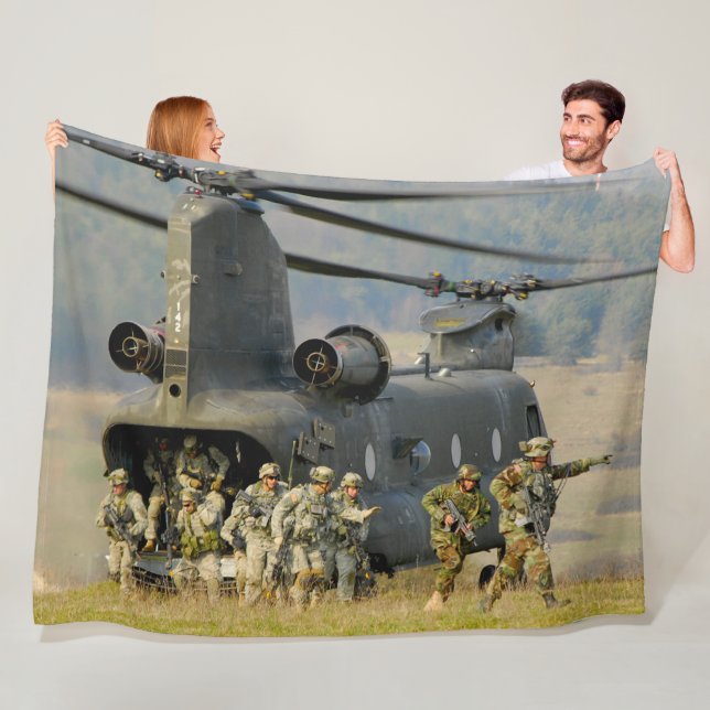 CH-47D CHINOOK FLEECE BLANKET (In Situ)