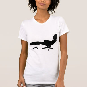 Chaise longue d'Eames et T-shirt de tabouret