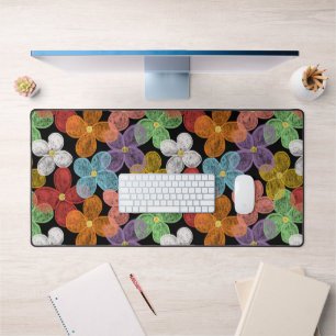Chalk Daisies Desk Mat