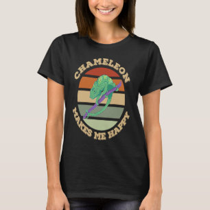 Chameleon Makes Me Happy Lizard Reptile Pet Animal T-Shirt