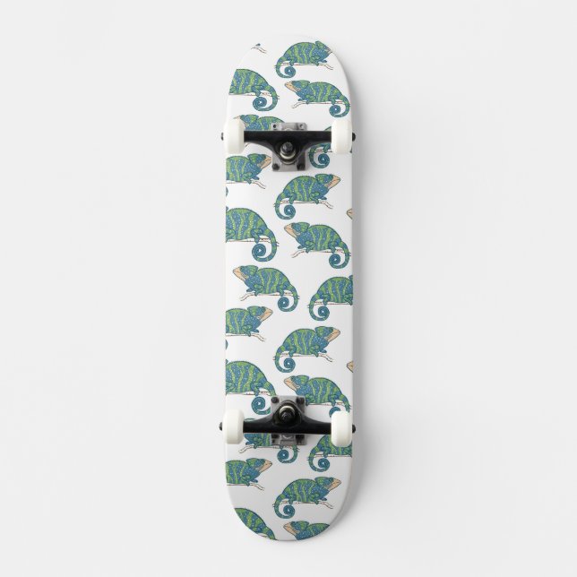 Chameleon Pattern Skateboard (Front)