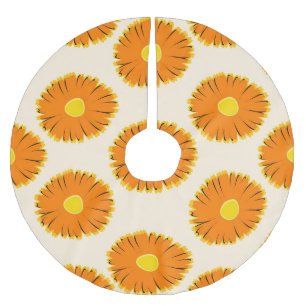 Chamomiles: Vintage Floral Pattern. Brushed Polyester Tree Skirt