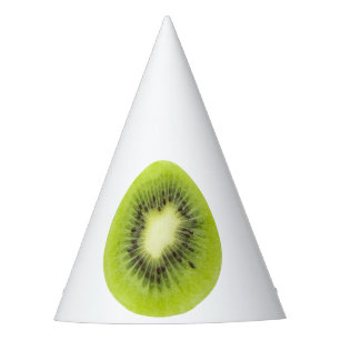 Chapeaux De Fêtes Du kiwi frais. Closeuse à tranche ronde isolée