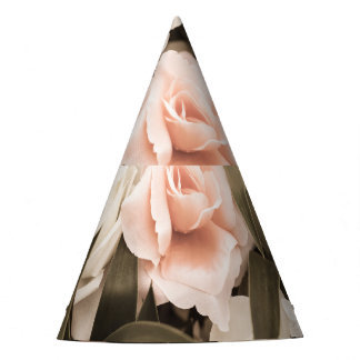 Chapeaux De Fêtes Pastel Floral Vintage : Élégance intemporelle