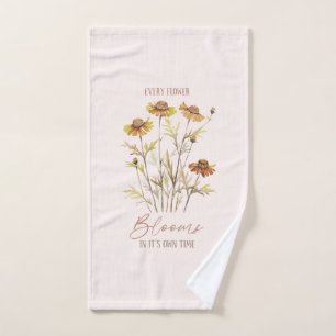 Chaque fleur fleurit dans son propre temps -Floral