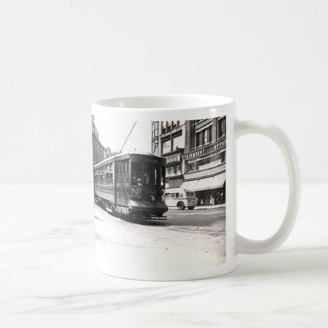 Chariot dans la tasse de Wilkes-Barre (Droite)