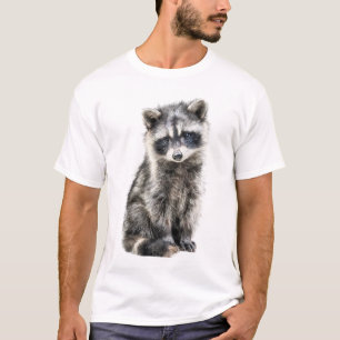 Charismatic Fluffy Raccoon Mask Portrait Men T-Shirt