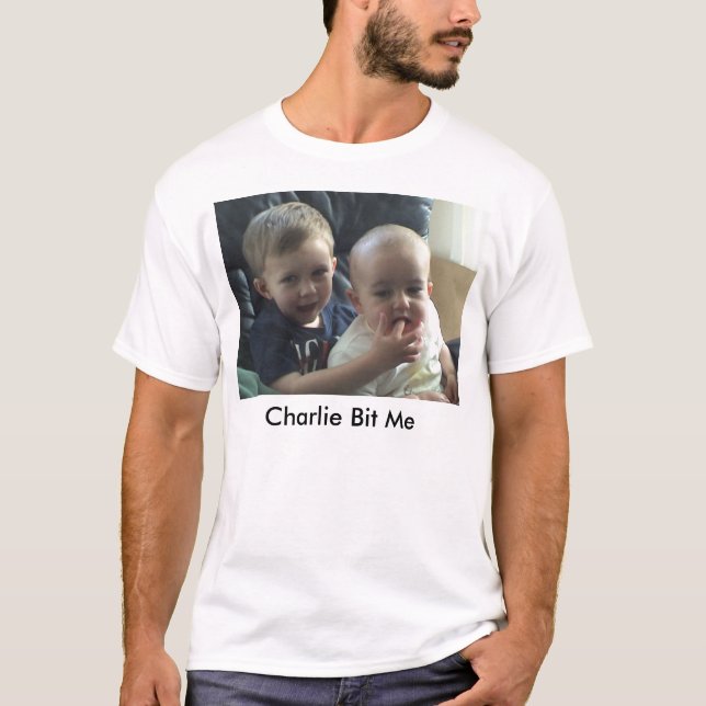 Charlie bit me - before bite - basic T-Shirt (Front)