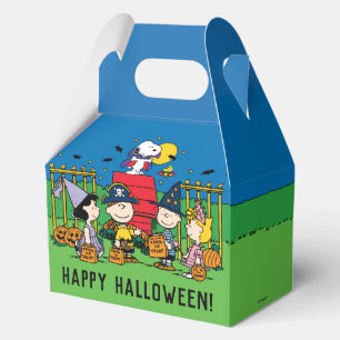 Charlie Brown and Gang Halloween Party Favor Box