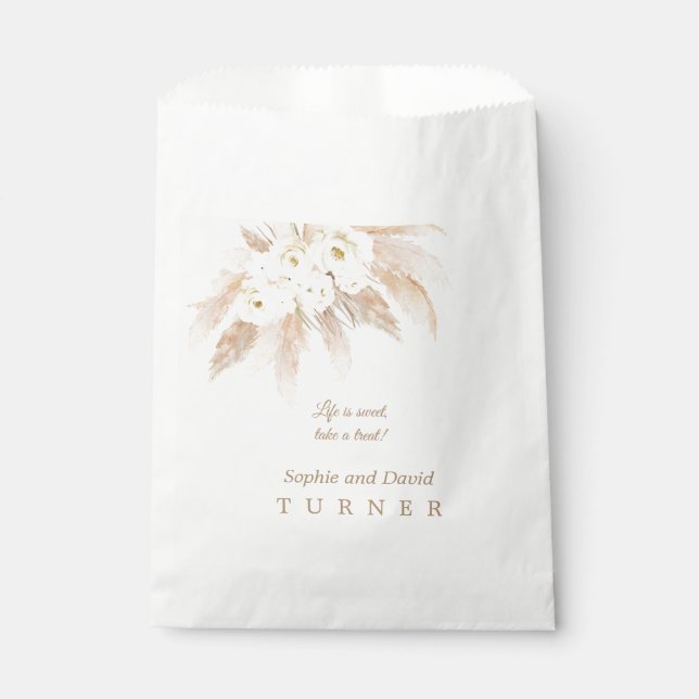 Charm White Roses Pampas Grass Wedding Favour Bag (Front)