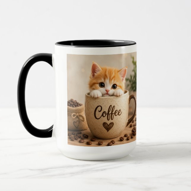 Charme de chaton dans une tasse de café (Gauche)
