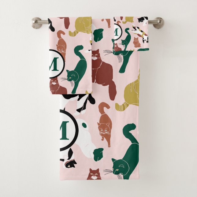 Charming hand-drawn cats on pink background bath towel set (Insitu)