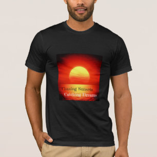Chasing Sunsets, Catching Dreams Men's T-Shirt