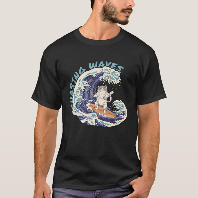 Chasing Waves Surfing Cat  Cool Surfer Beach T-Shirt (Front)
