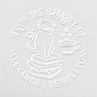 Chat assis sur des livres #3, Tasse de café Biblio