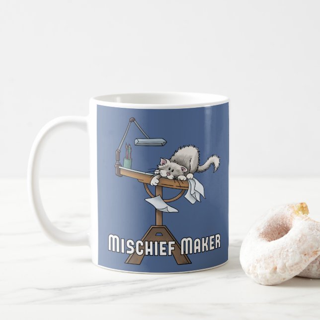 Chat blanc Mischief confectionneur de café Mug (Avec donut)