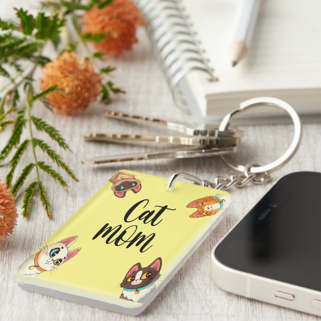 Chat maman jaune (Devant droit)