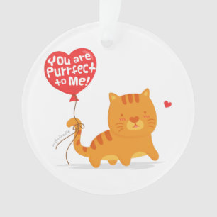 Chat mignon avec Pun de ballon en forme de cœur