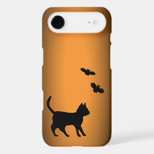 Chat noir avec chauve-souris