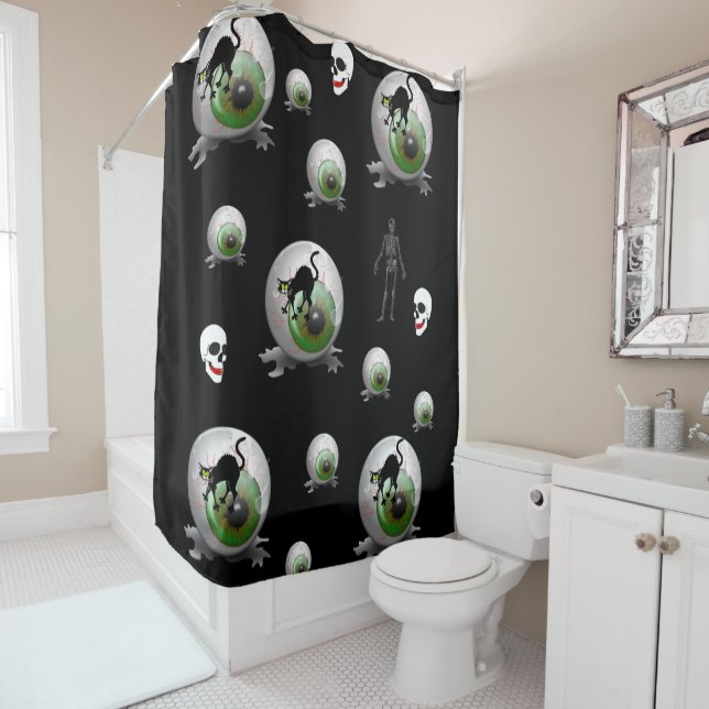 Chat noir pour rideau de douche Halloween (En situation)