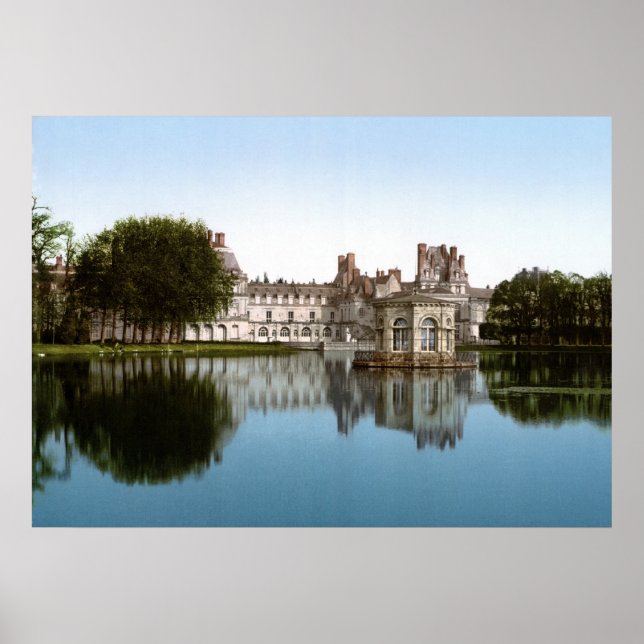 Chateau Fontainebleau Poster (Front)