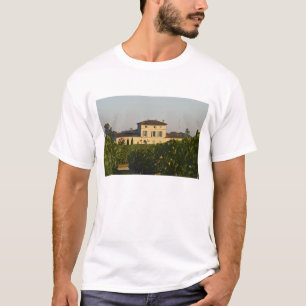 Chateau Lafleur Petrus and vineyard, in Pomerol, T-Shirt