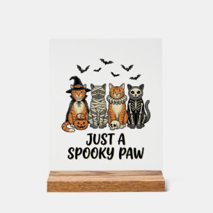 Chatons de Halloween Spooky Paw Design de T-shirt