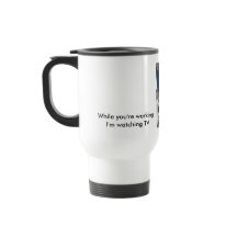 Chatte de mug avec langue à distance en blanc inox