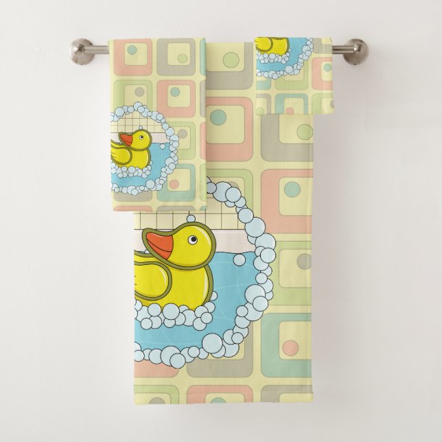 Chaucer the Rubber Duck Towel Set (Insitu)