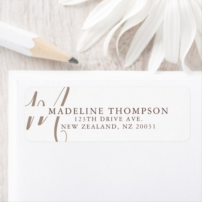 Chaud Beige Monogramme Adresse de script (En situation)