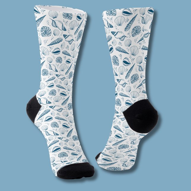 Chaussette Bleu coquillage plage blanche (Coastal chic blue seashell nautical beach vibe patterned socks)