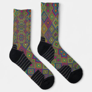 Chaussette Deux vues de chaussettes colorées présentant un mo