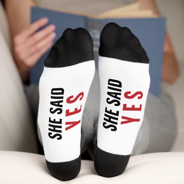 Chaussette Elle A Dit Oui ! Proposition de mariage de nom per (Fond)