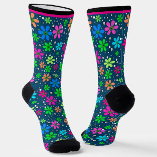 Chaussette Fleurs de camomille multicolores lumineuses sur un