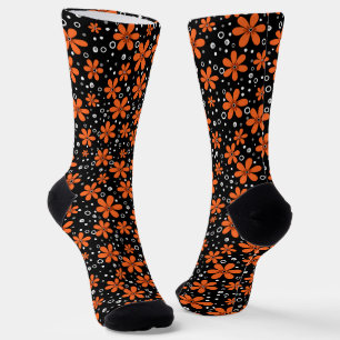 Chaussette Fleurs orange vif sur un arrière - plan noir avec 