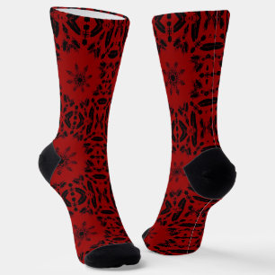 Chaussette Rouge sang noir conception géométrique audacieuse 