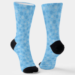 Chaussette tons bleu vif avec pois dans les années 60 rétro