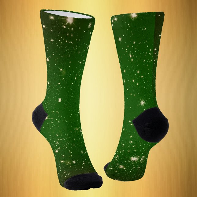 Chaussette Vert foncé recouvert d'étoiles brillantes or Twink (Christmas galaxy pattern with gold twinkling stars on dark green crew socks.)