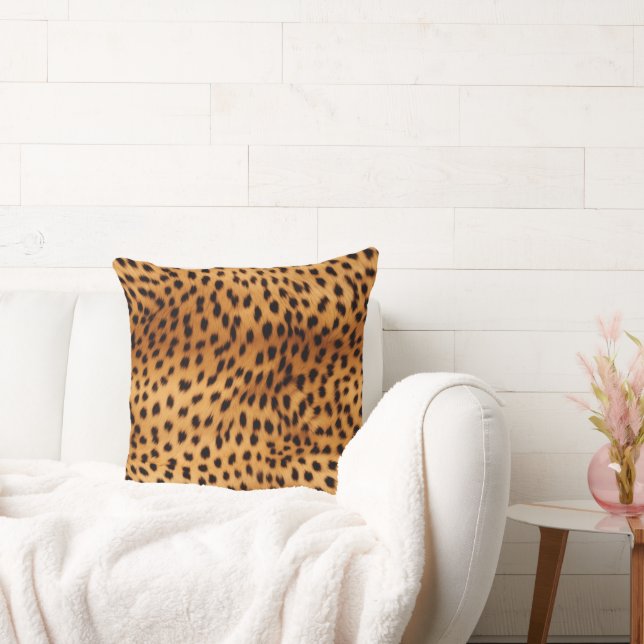 Cheetah Animal Fur Throw Pillow (Couch)