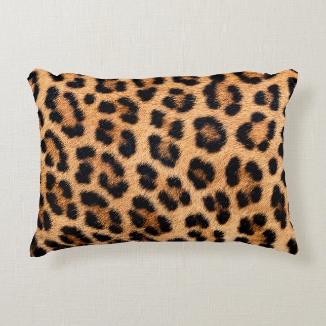 Cheetah print texture accent pillow (Front)