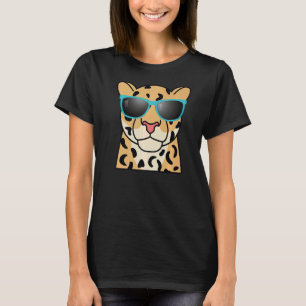 Cheetah With Sunglasses Outfit Love Big Cat T-Shirt