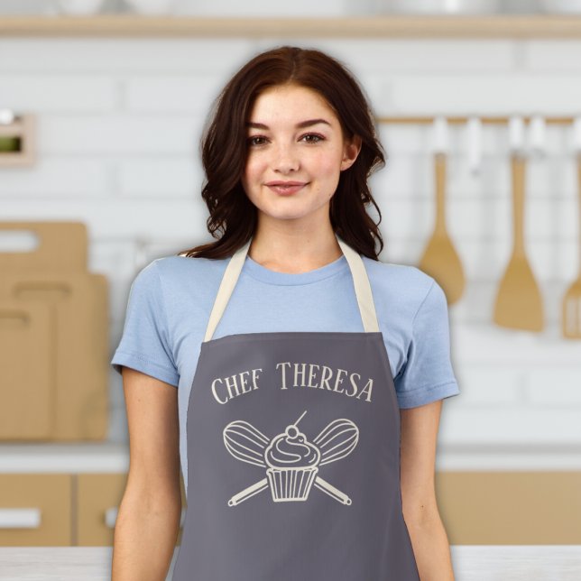 Chef femme Nom personnalisé Cuisine cuire tablier (Womens apron customizable name cupcake whisk purple cute modern fun gift for her trendy mom daughter)