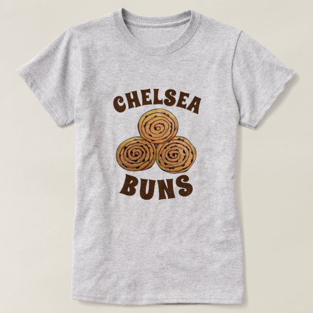 Chelsea Buns UK Currant Bun Bakery British Food T-Shirt (Design Front)