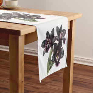 Chemin De Table Court Arrière-plan noir orchidées couleur rétro