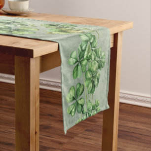 Chemin De Table Court Beau Shamrock d'aquarelle verte
